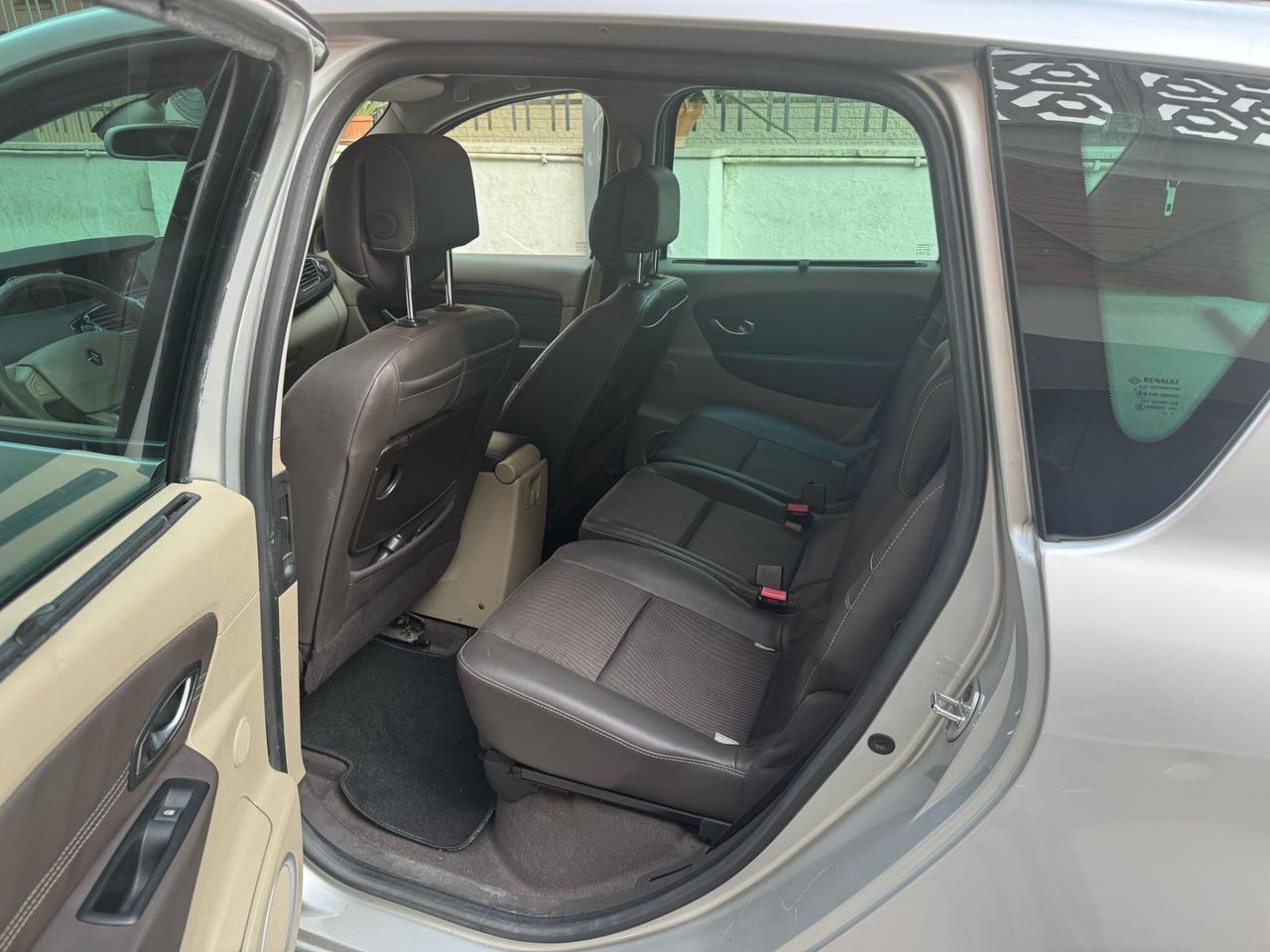 RENAULT Scenic X-Mod 1.5 dCi 110CV EDC Luxe
