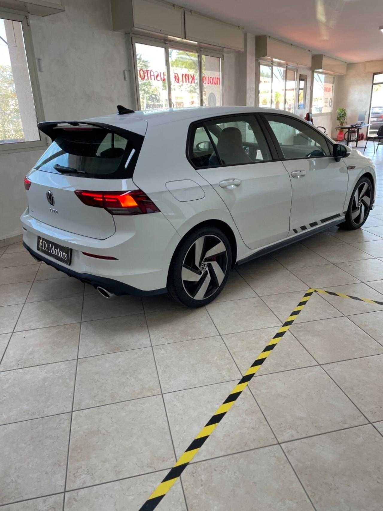 Volkswagen Golf GTI ClubSport 300 Cv