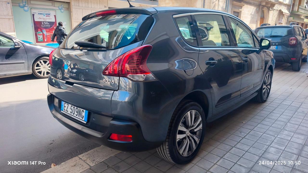 Peugeot 3008 1.6 HDi 115CV/Navi/Active 2015