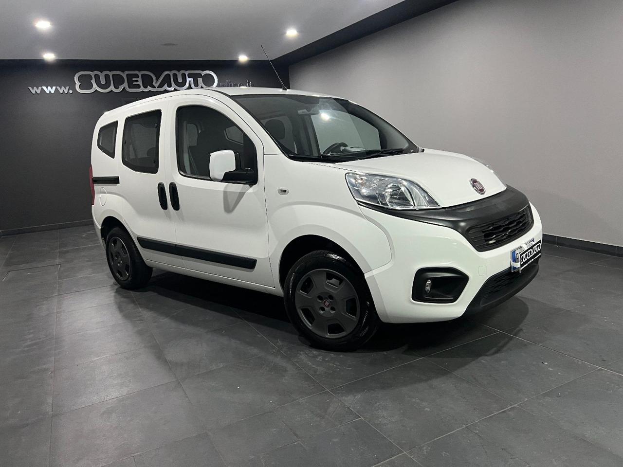 Fiat Qubo 1.4 8V 77 CV Lounge Natural Power e6