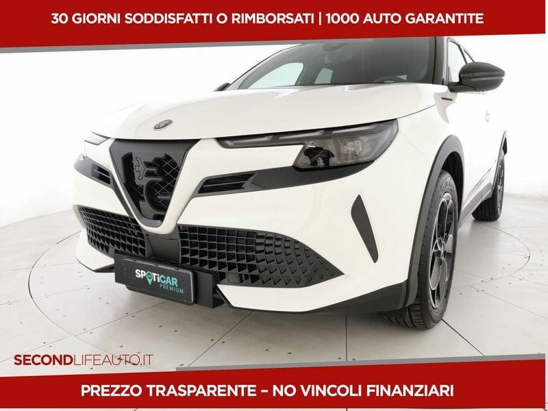 Alfa Romeo Junior 1.2 ibrida Speciale 145cv edct6
