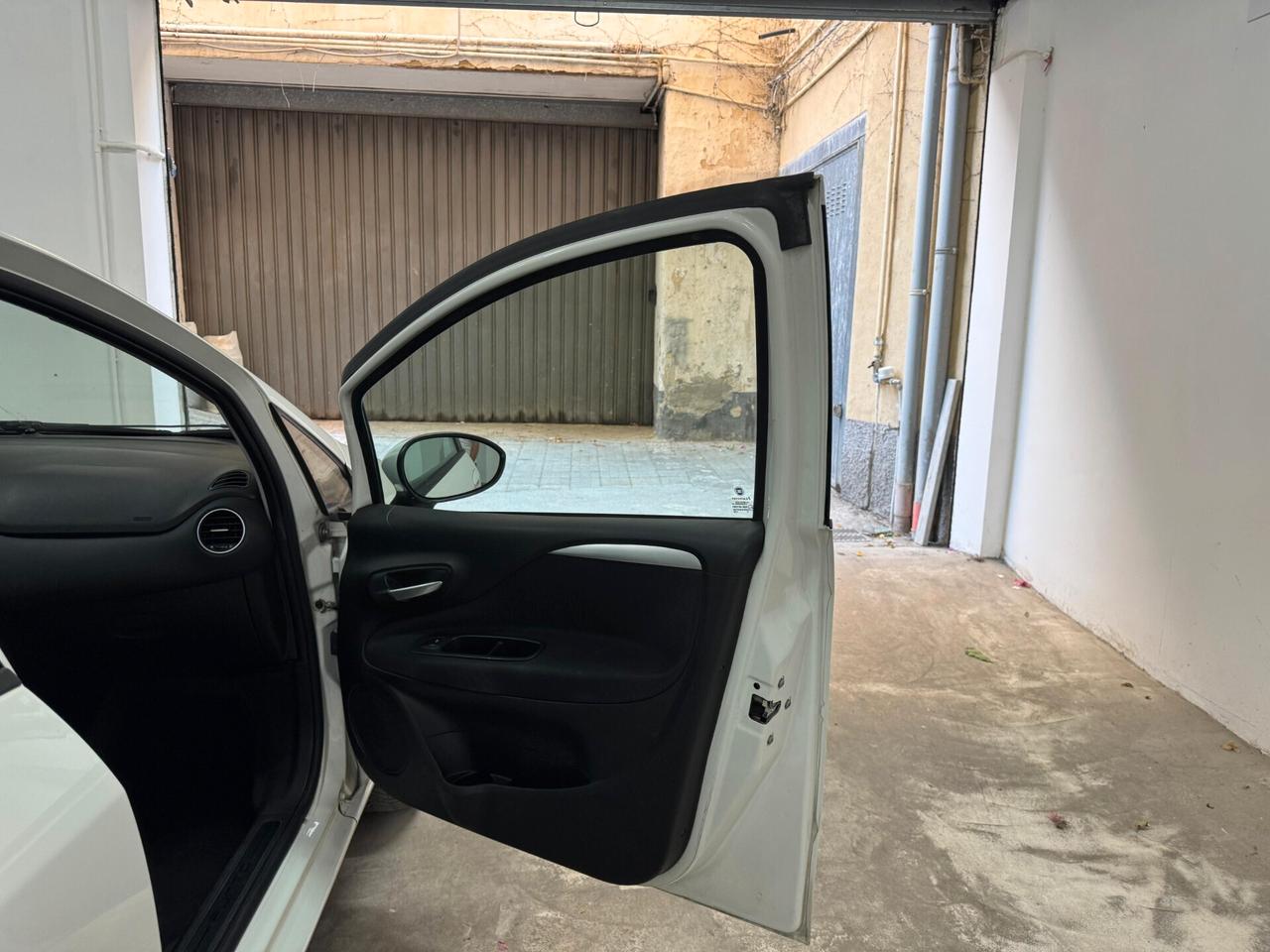 Fiat Punto 1.3 MJT II S&S 85 CV 5 porte ECO Young