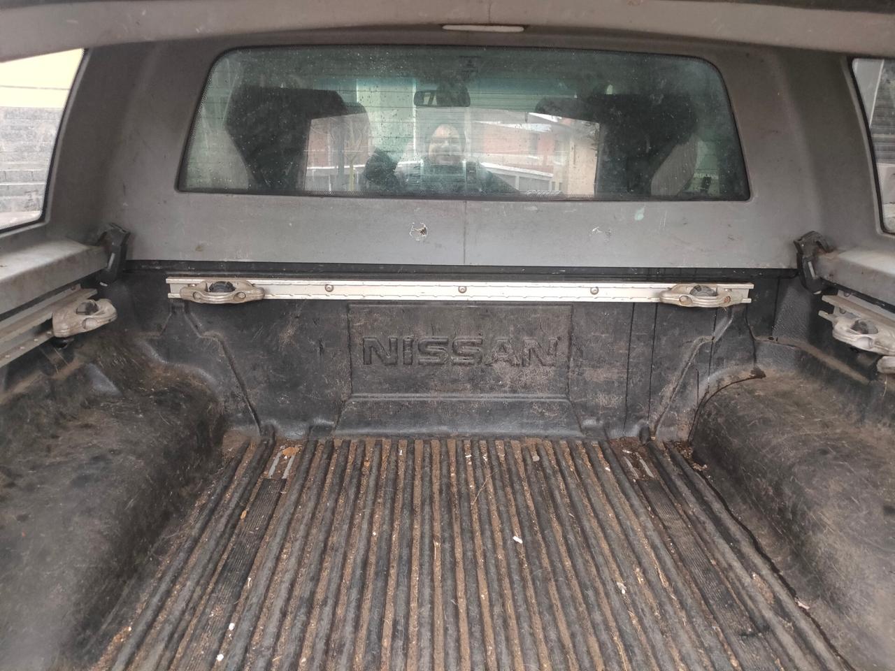 Nissan Navara 2.5 dCi Double Cab PREZZO INTRATTABILE