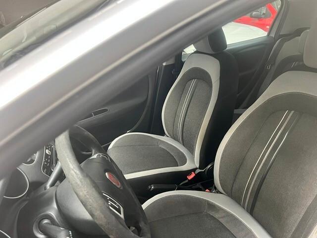 Fiat Punto 1.2 8V 5 porte Lounge NEOPATENTATI