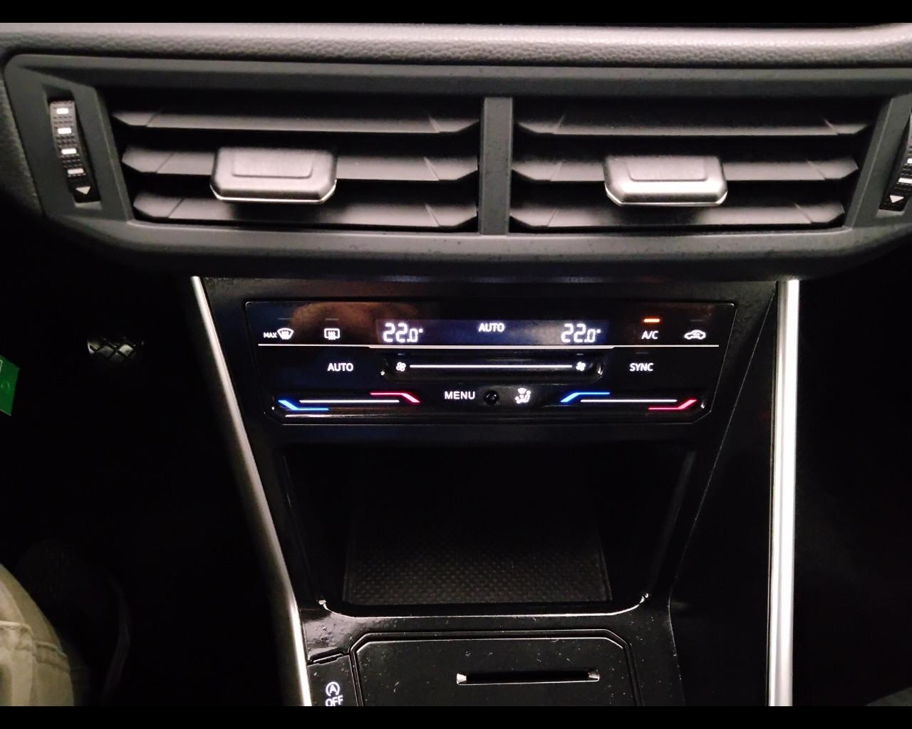 VOLKSWAGEN Polo VI 2022 - Polo 1.0 tsi Edition Plus 95cv