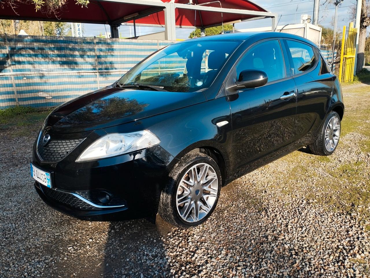 Lancia Ypsilon 1.3 MJT 16V 95 CV 5 porte S&S Platinum