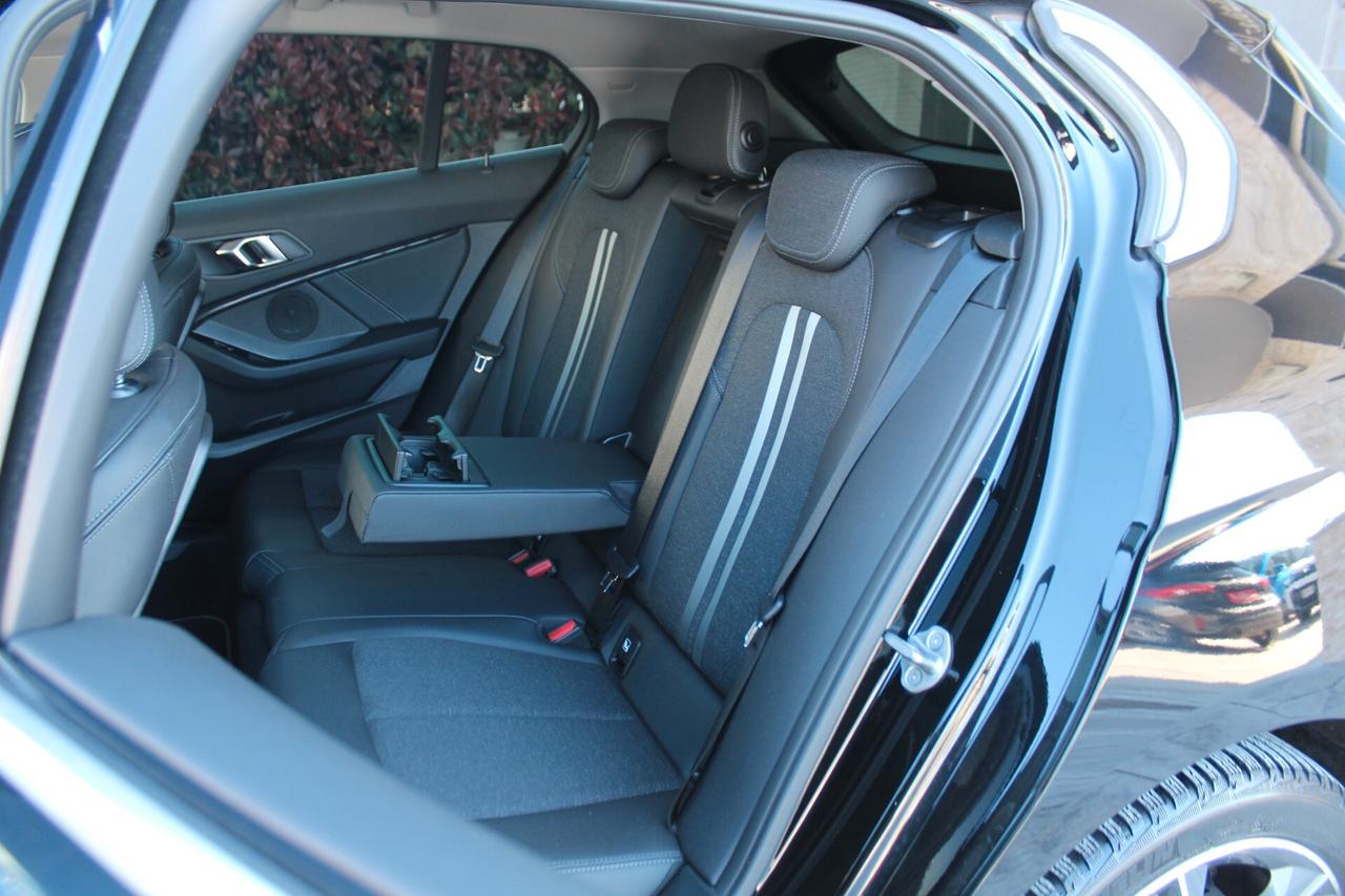 Bmw 118 118d 5p. Sport