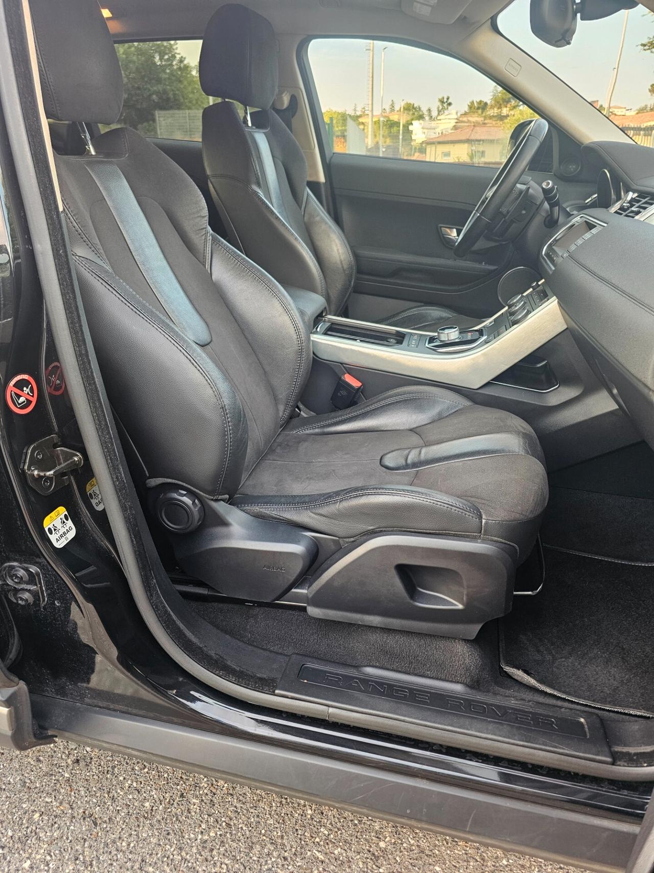 Land Rover Range Evoque 2.2 TD4 5p. Prestige