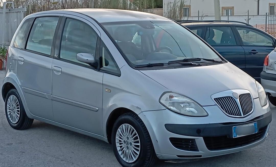 Lancia MUSA 1.3 Multijet 16V Oro