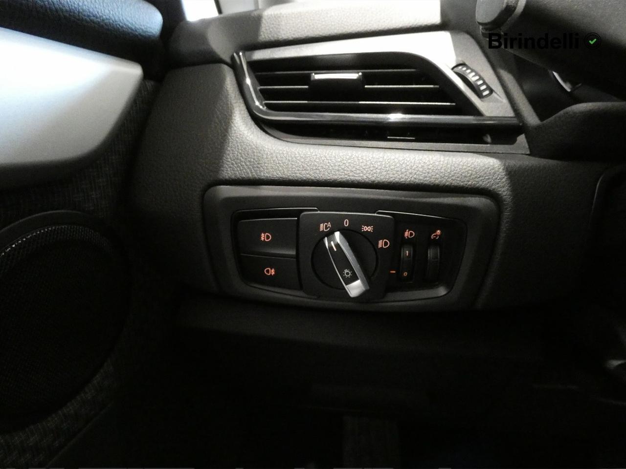 BMW Serie 2 A.T. (F45) - 218d Active Tourer Advantage