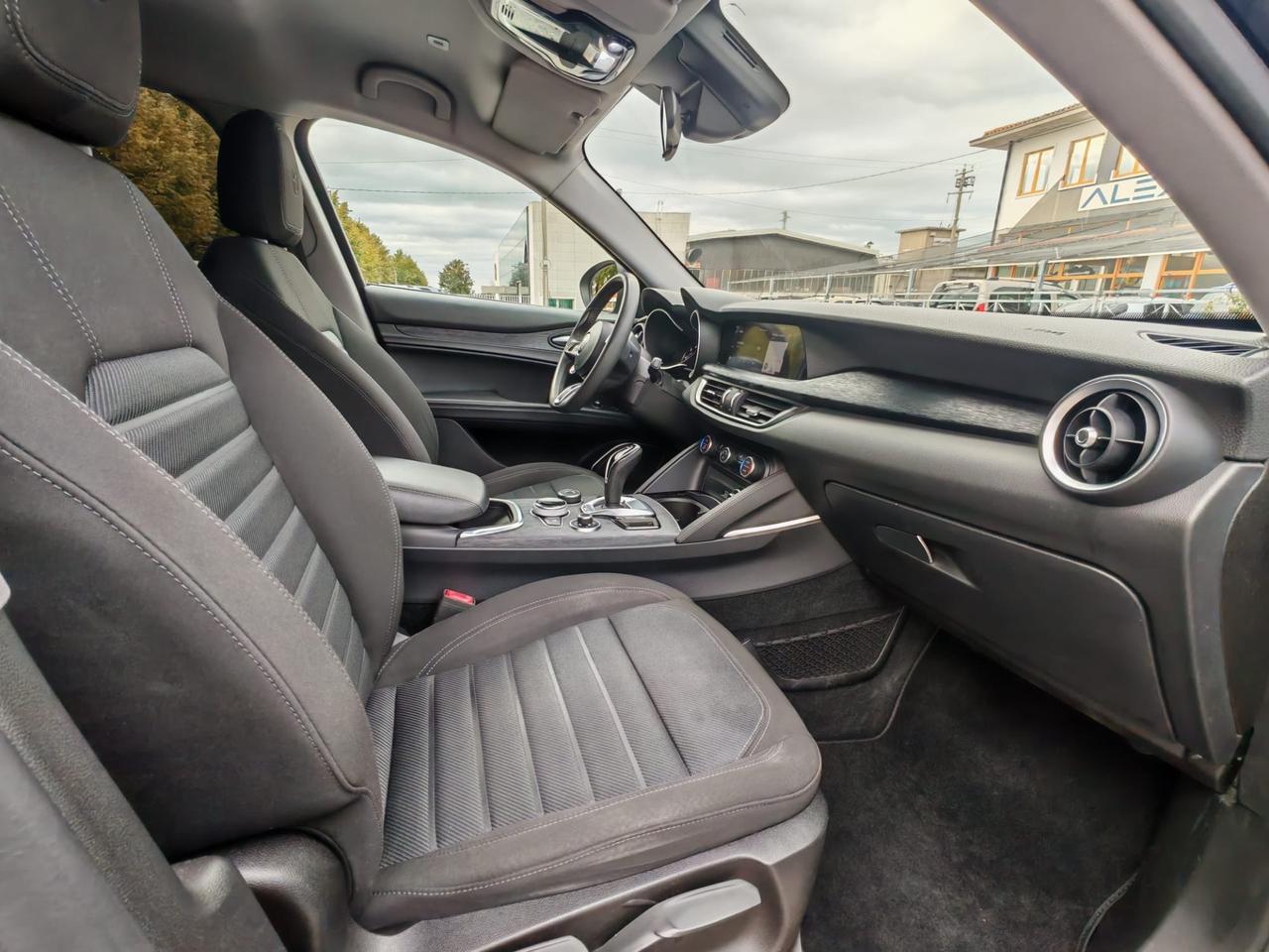 Alfa Romeo Stelvio 2.2 Turbodiesel 160cv E6