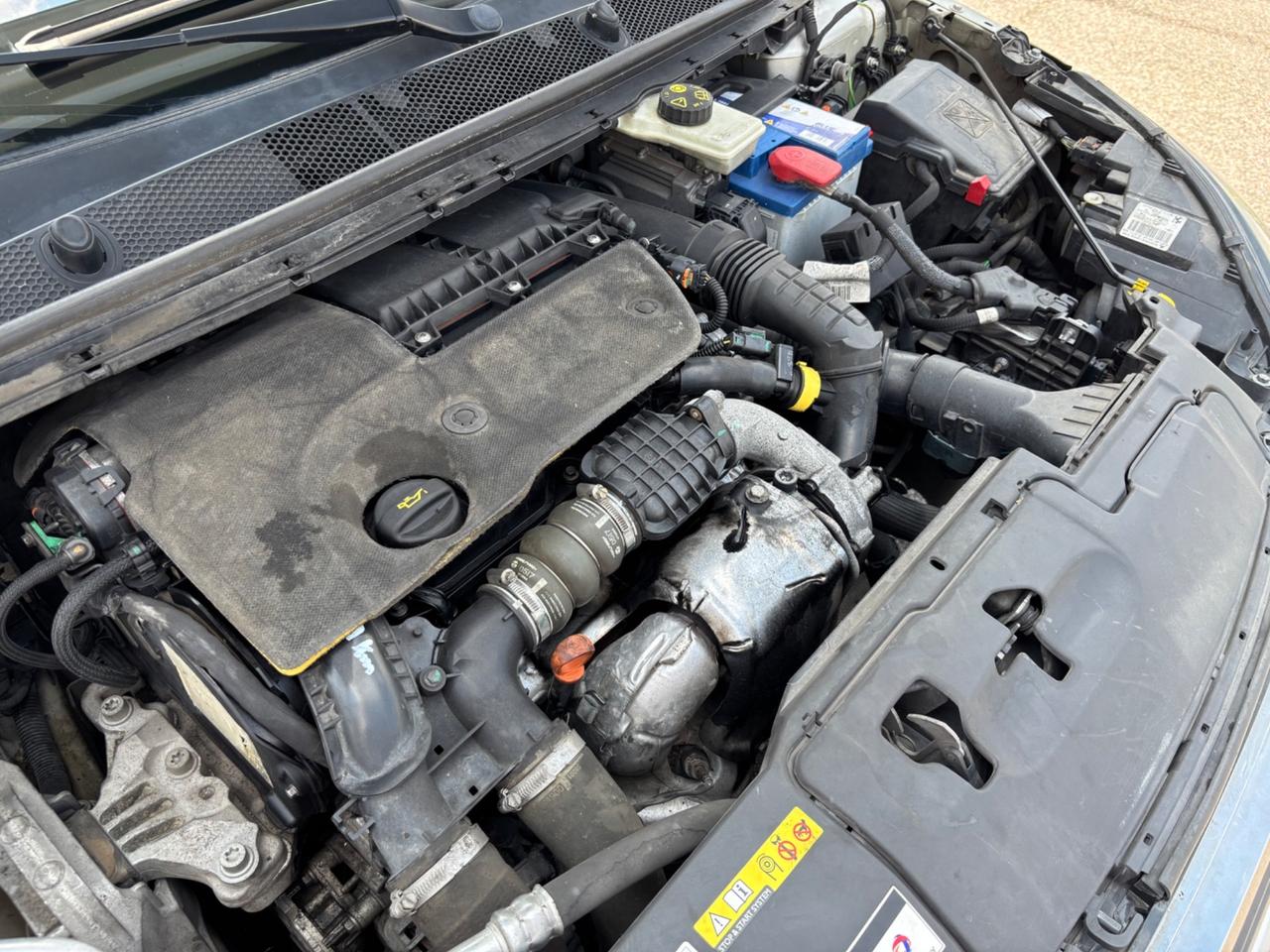 Peugeot 308 BlueHDi 1.6 120Cv GARANZIA