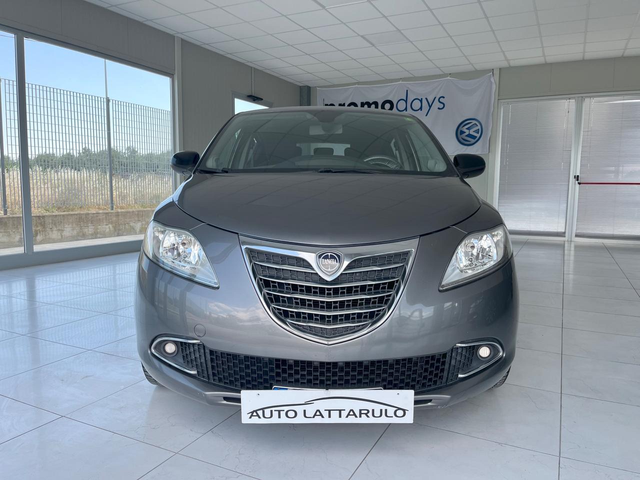 Lancia Ypsilon 1.2 69 CV 5 porte Platinum FULL