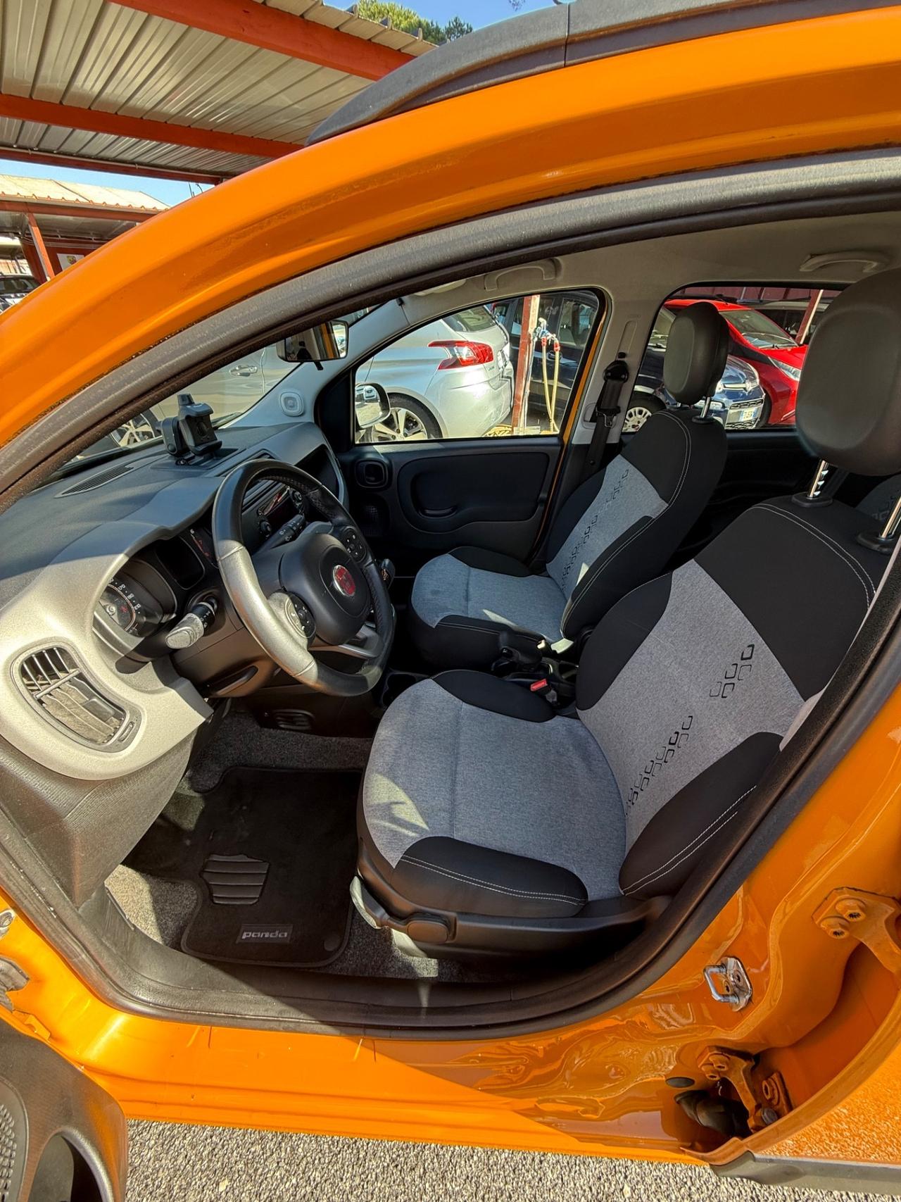 Panda 0.9 Turbo-AUTOMATICA-Lounge-unipro-E6