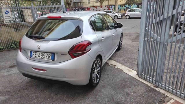 PEUGEOT 208 1° serie PureTech 82 5 porte Allure