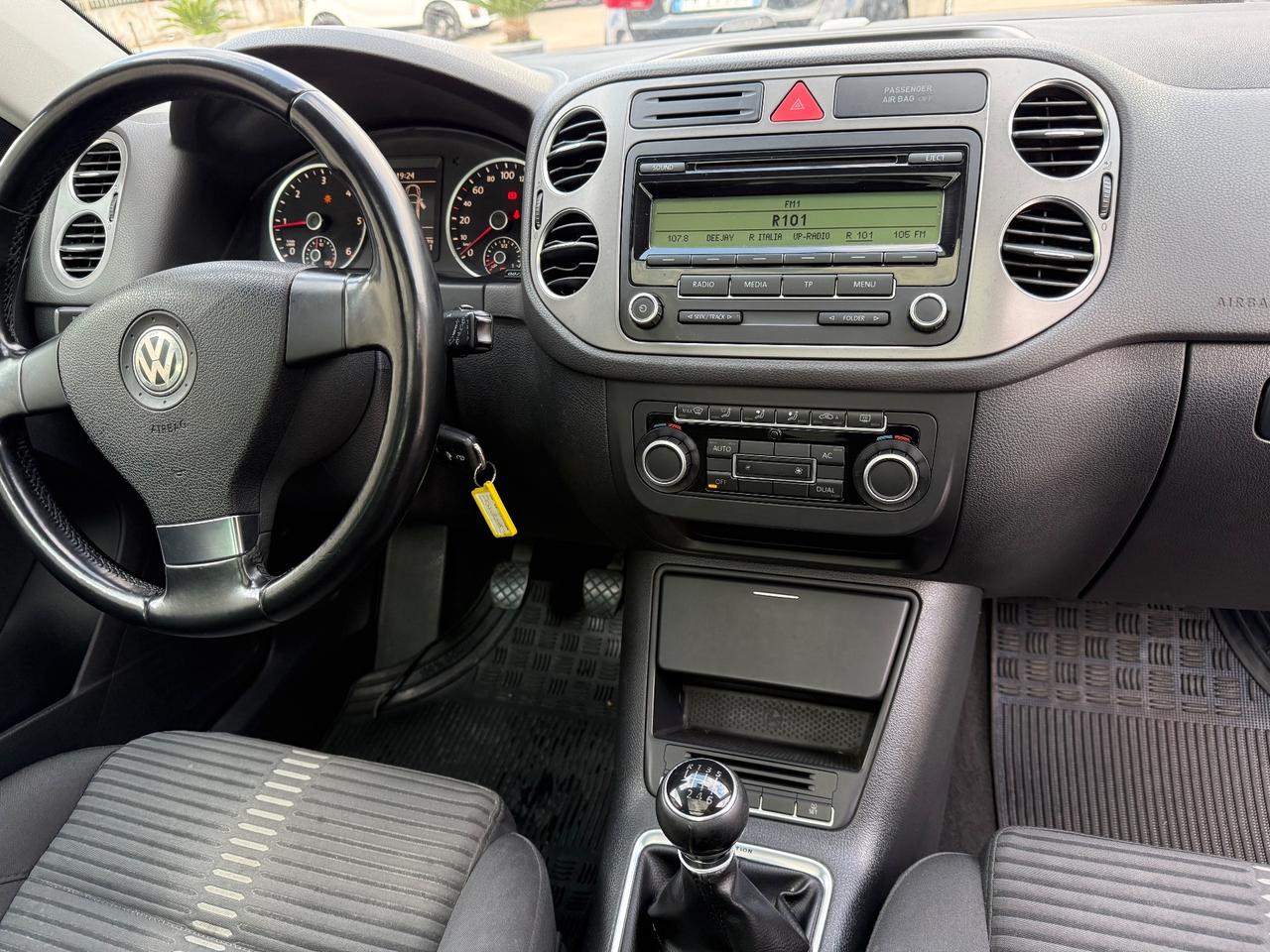 Volkswagen Tiguan 2.0 TDI DPF 4MOTION Sport & Style