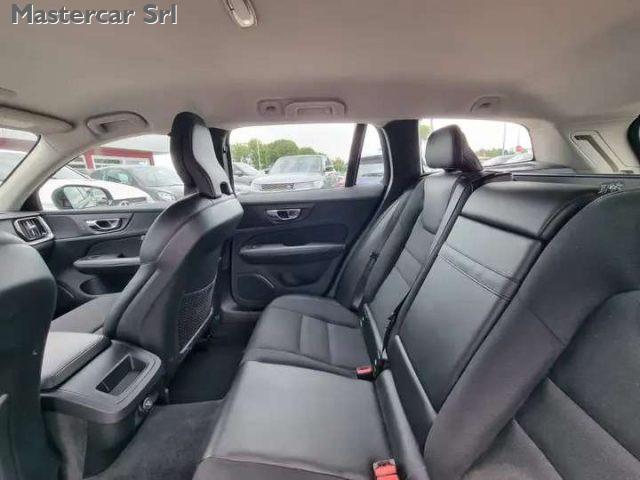 VOLVO V60 Cross Country 2.0 d4 Business Plus awd GANCIO TRAINO -FY124PA
