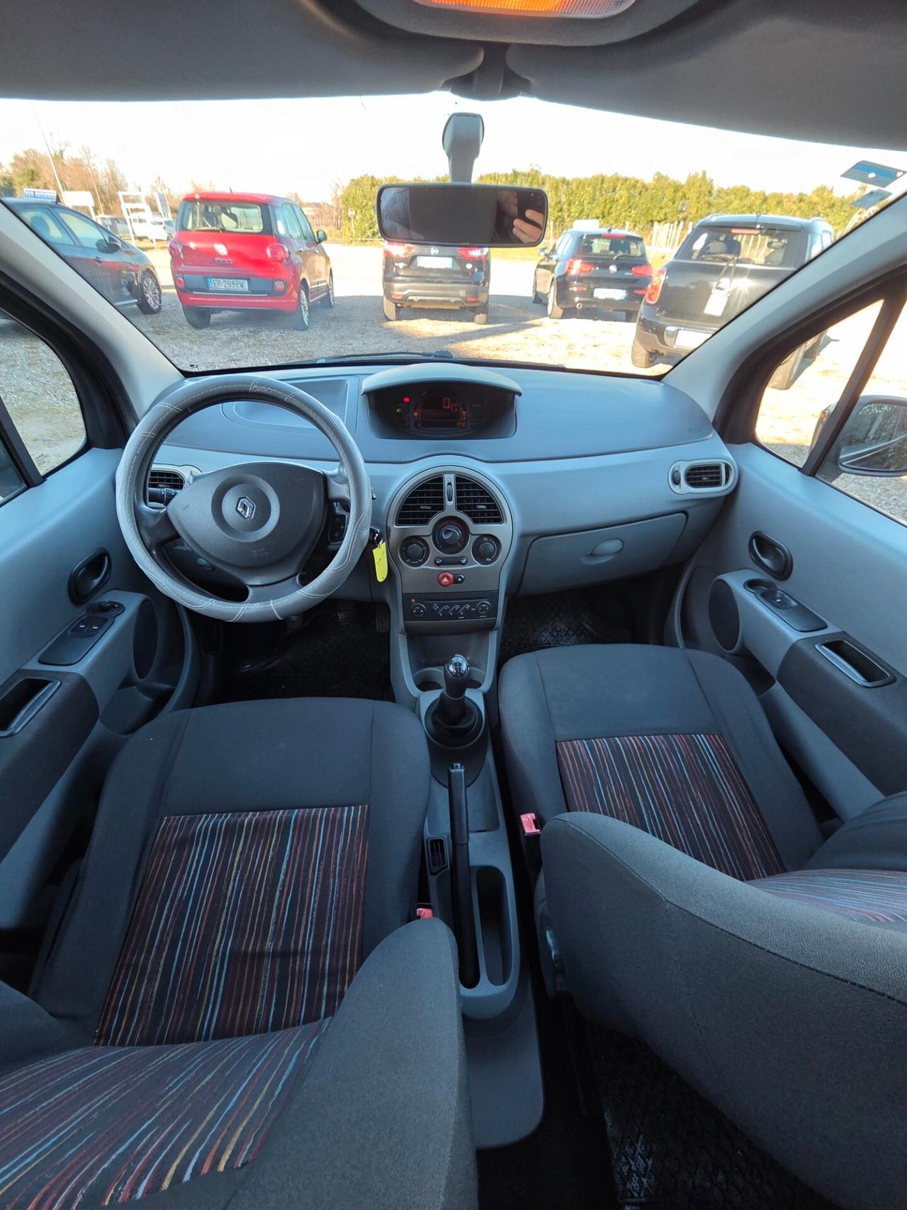 Renault Modus 1.5 dCi 85CV Dynamique