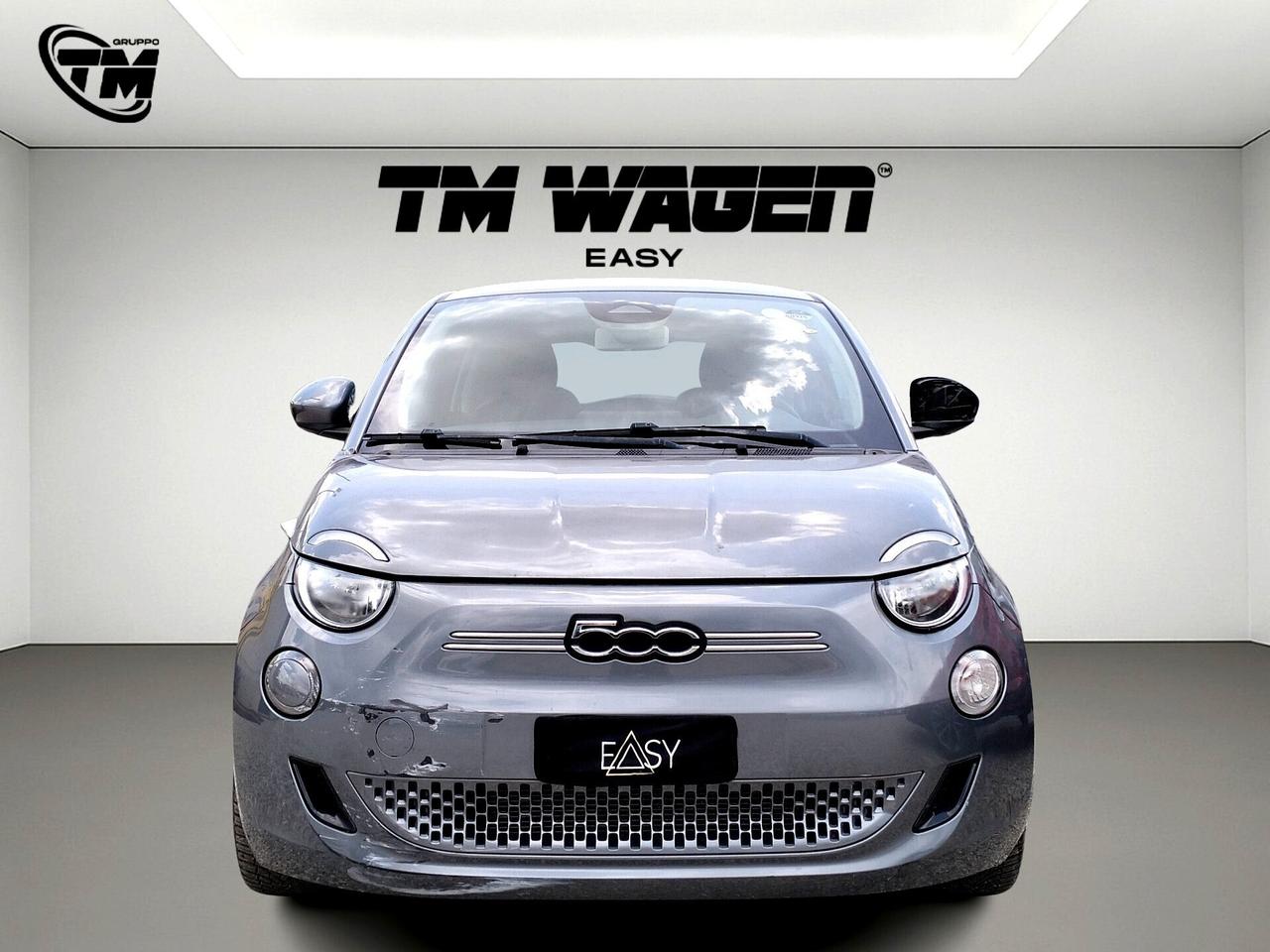 Fiat 500e 42 kWh La Prima - PER OPERATORI DEL SETTORE