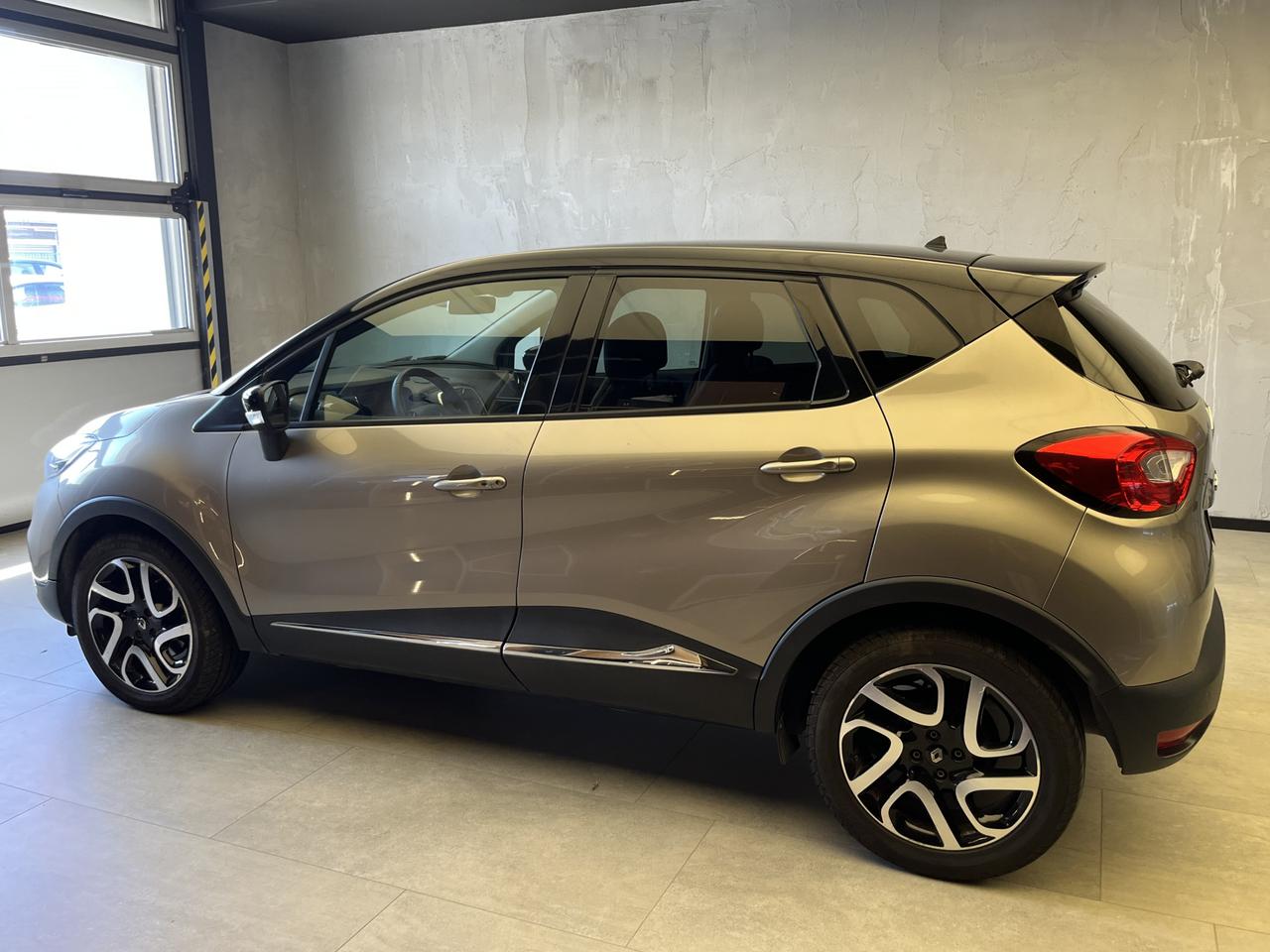 RENAULT Captur I - Captur 1.5 dci energy R-Link 90cv edc