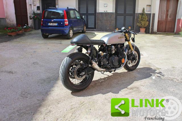 SUZUKI GS 550 CAFE RACER