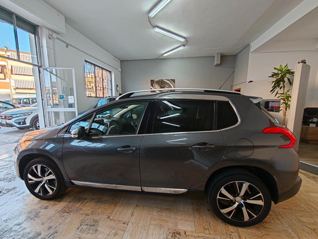 Peugeot 2008 BlueHDi 120 S&S Black Matt