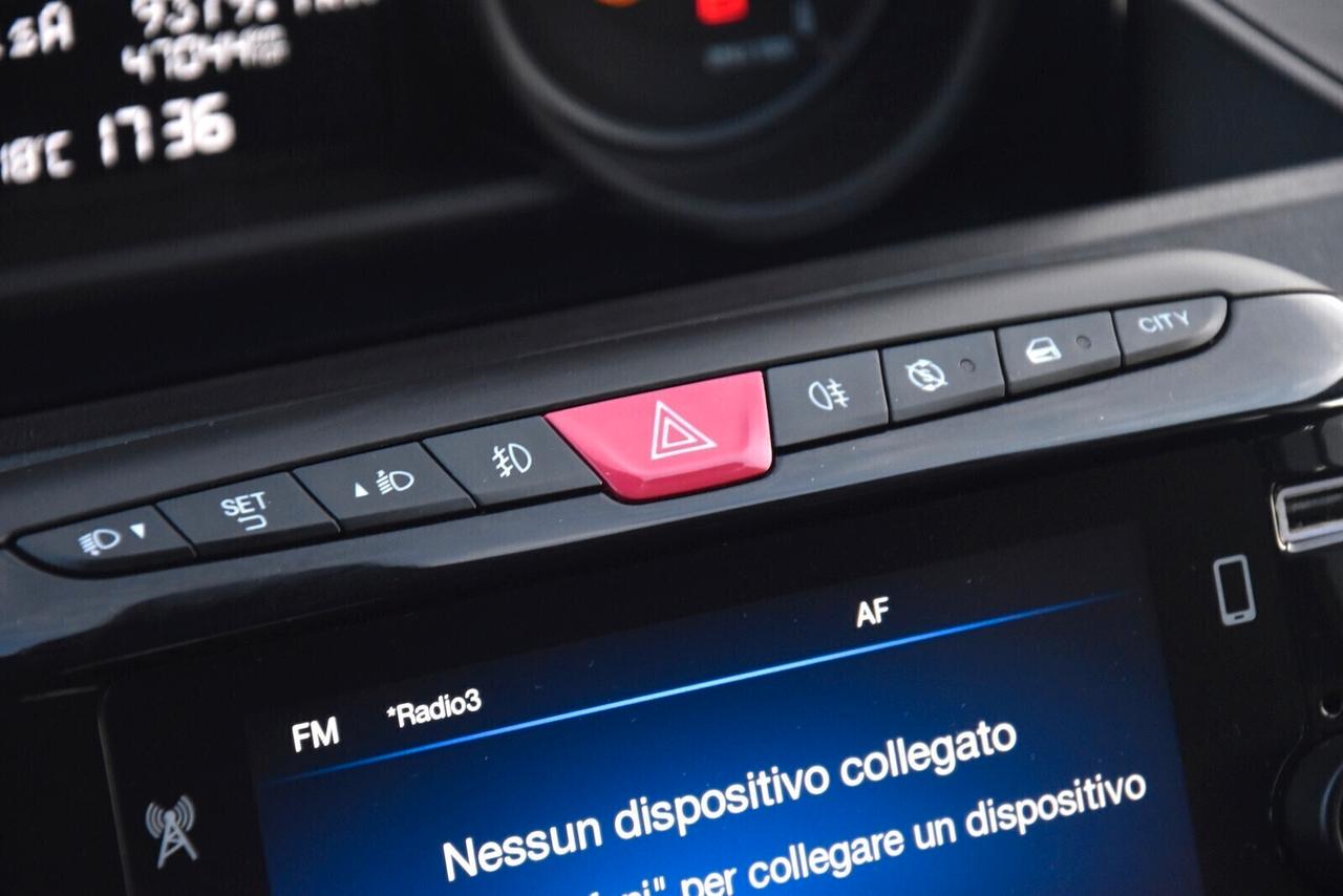 Lancia Ypsilon 1.0 Hybrid Gold