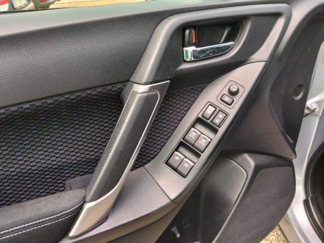 SUBARU Forester 2.0i Lineartronic Style Saas