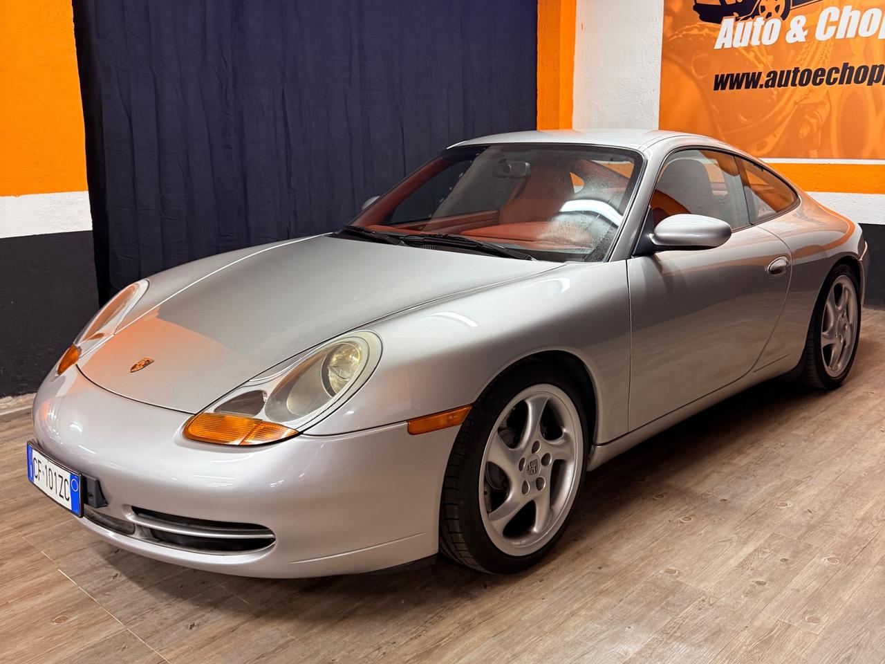 ESEMPLARE UNICO DI PORSCHE 996, IMMATRICOLATO NEL 1998 ISCRITTA ASI CON CRS A LIBRETTO.