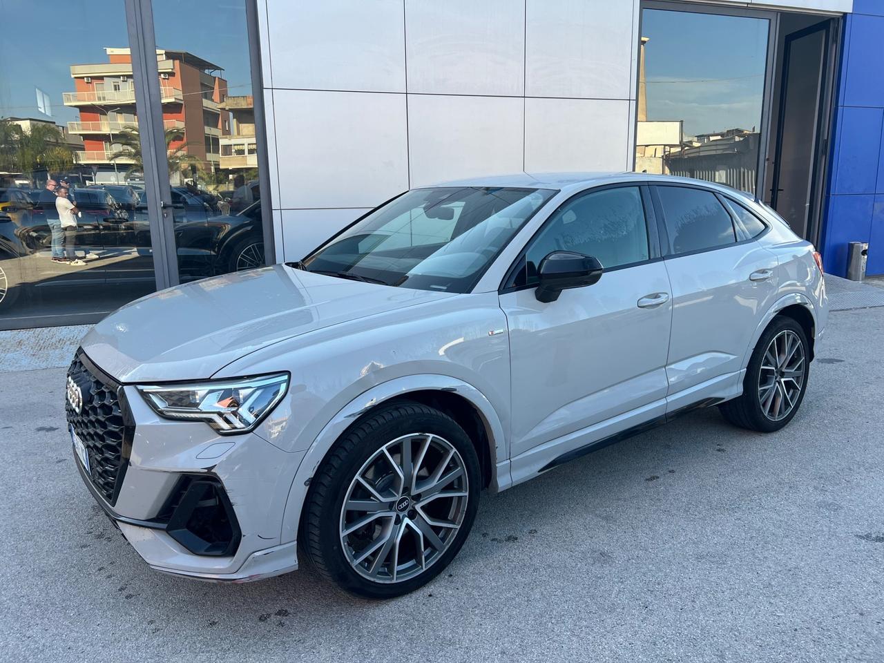 Audi Q3 SPB 40 VENDITA RISERVATA AD OPERATORI DEL SETTORE