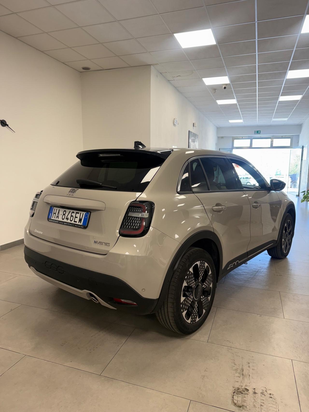 Fiat 600 Hybrid 110 CV DCT MHEV La Prima II