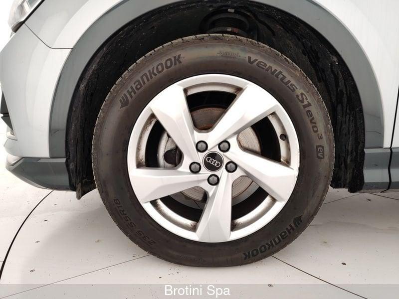 Audi Q3 2.0 35 TDI S Tronic Business Advanced