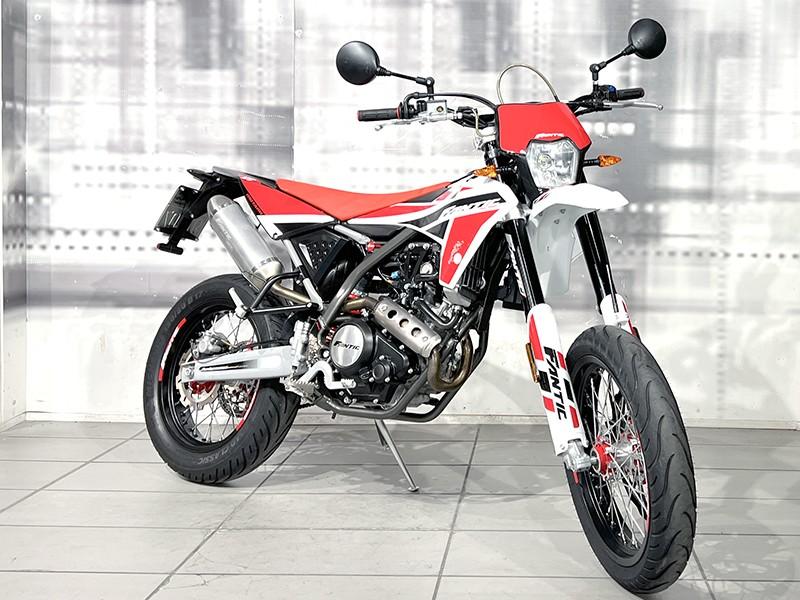 Fantic Motor XMF 125 Motard Performance