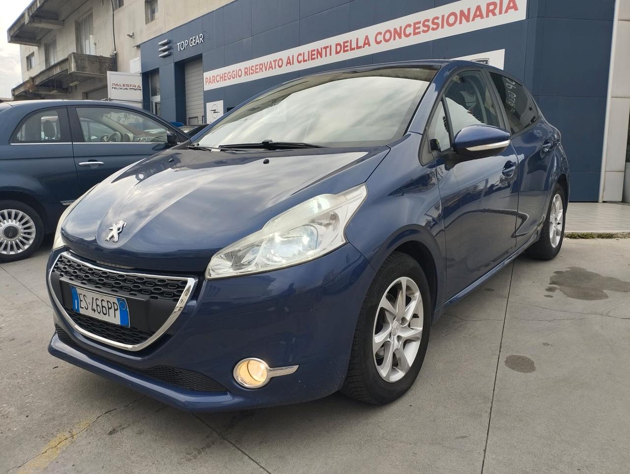 Peugeot 208 1.4 HDi 68 CV. ACTIVE PACK