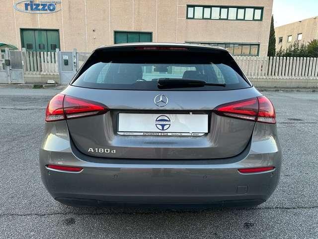 Mercedes-Benz A 180 d Automatic Business 116cv