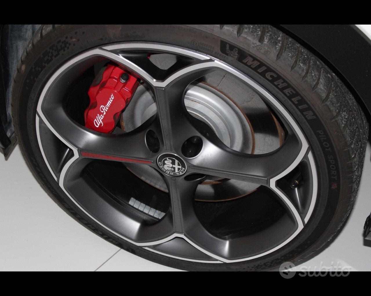 ALFAROMEO Junior - Junior 280 CV BEV Veloce