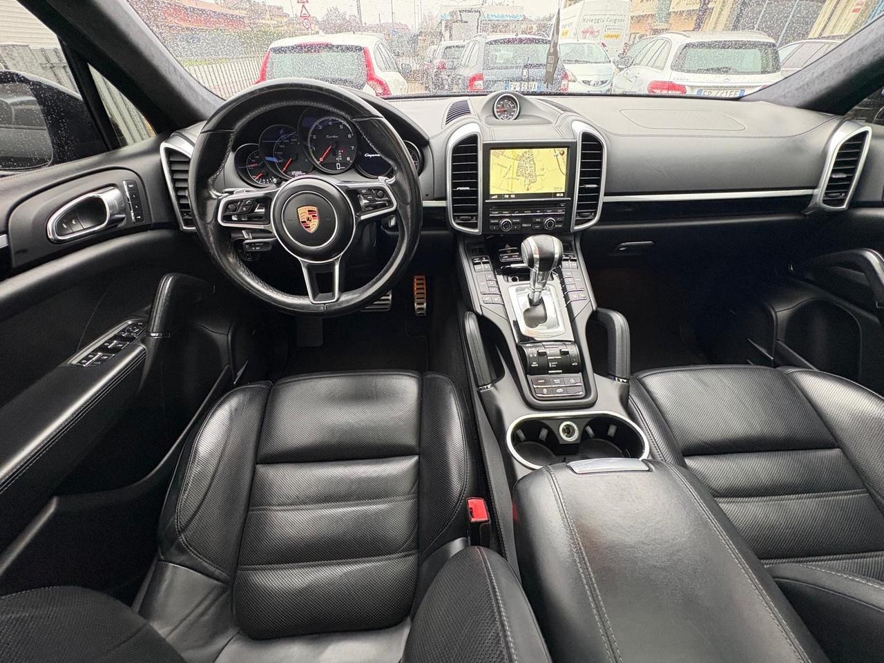 Porsche Cayenne 4.8 Turbo