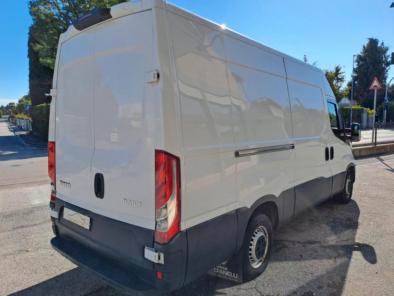Iveco Daily 33S150 2.3 HPT PC-TN Furgone