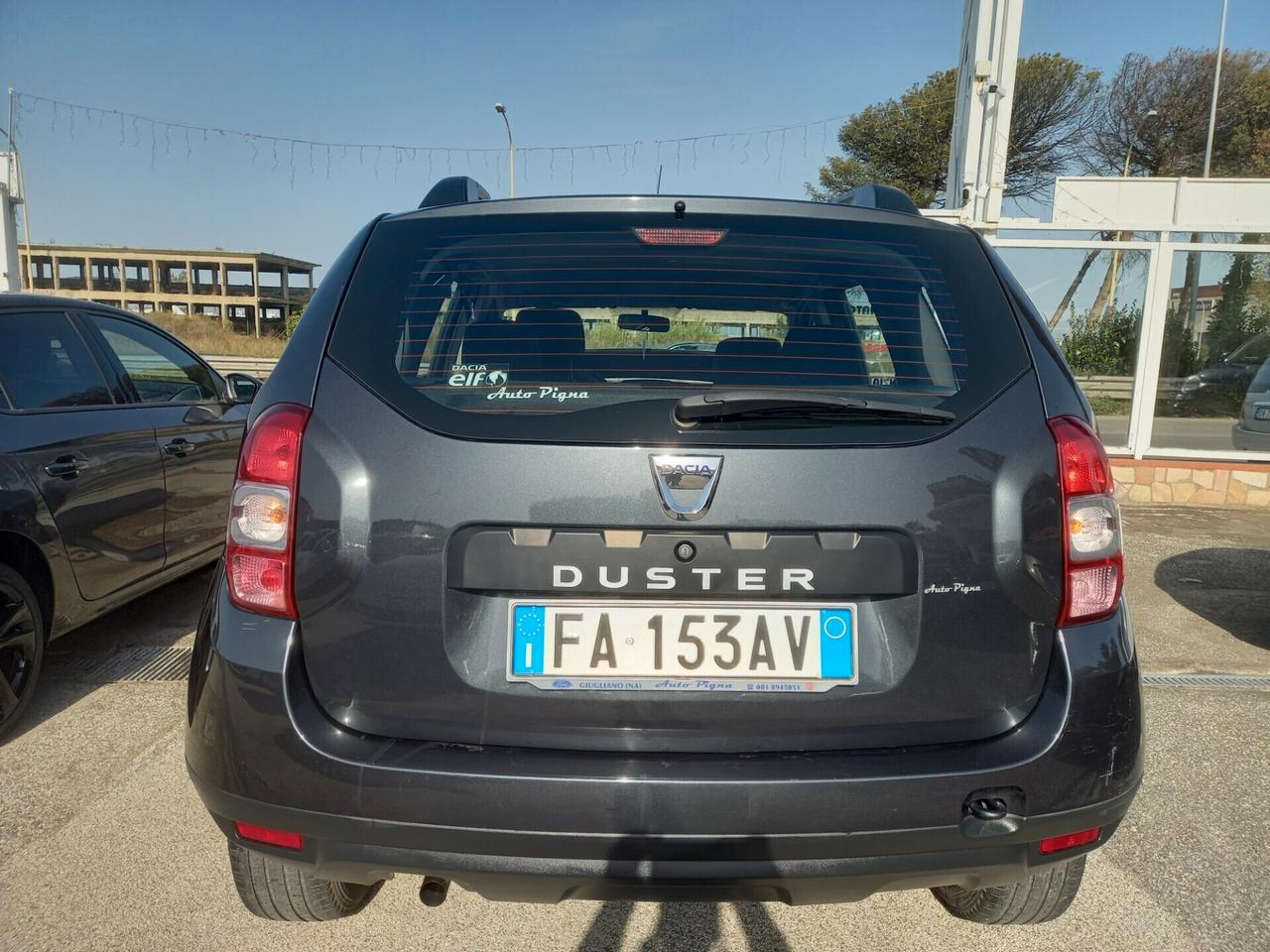 Dacia Duster 1.6 Gpl di Serie 105CV 4x2 Lauréate