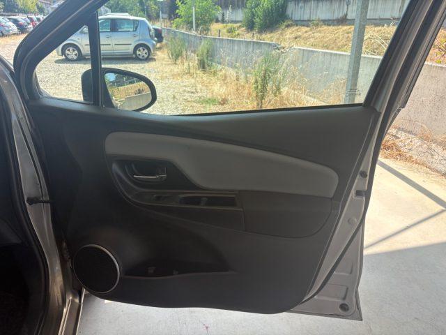 TOYOTA Yaris 1.0 5 porte Lounge GPL FINO AL 02/26 OK NEOP