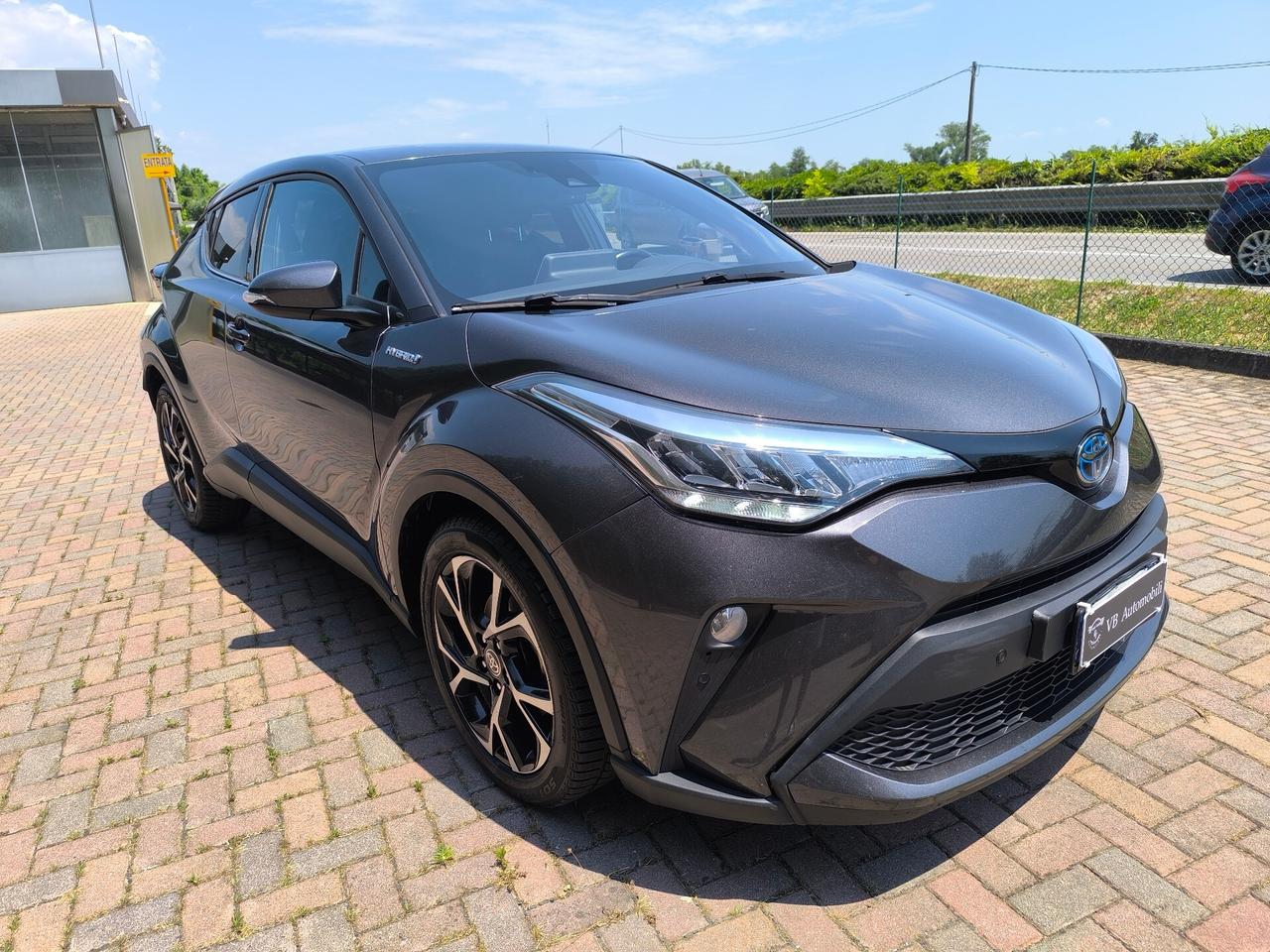 Toyota C-HR 2.0 Hybrid E-CVT Morebusiness