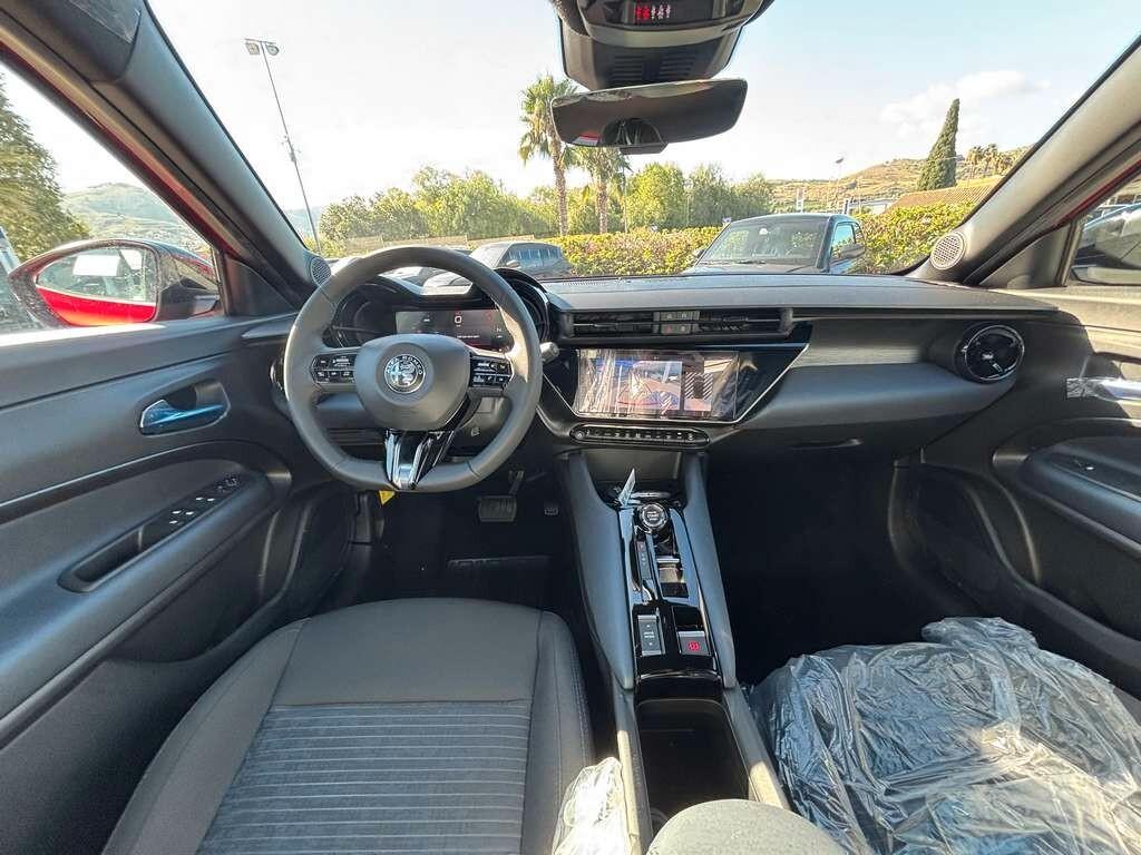 Alfa Romeo Junior 1.2 Hybrid Sprint 2026/ KM 0 IVA ESPOSTA Tua a solo 279 Euro al mese