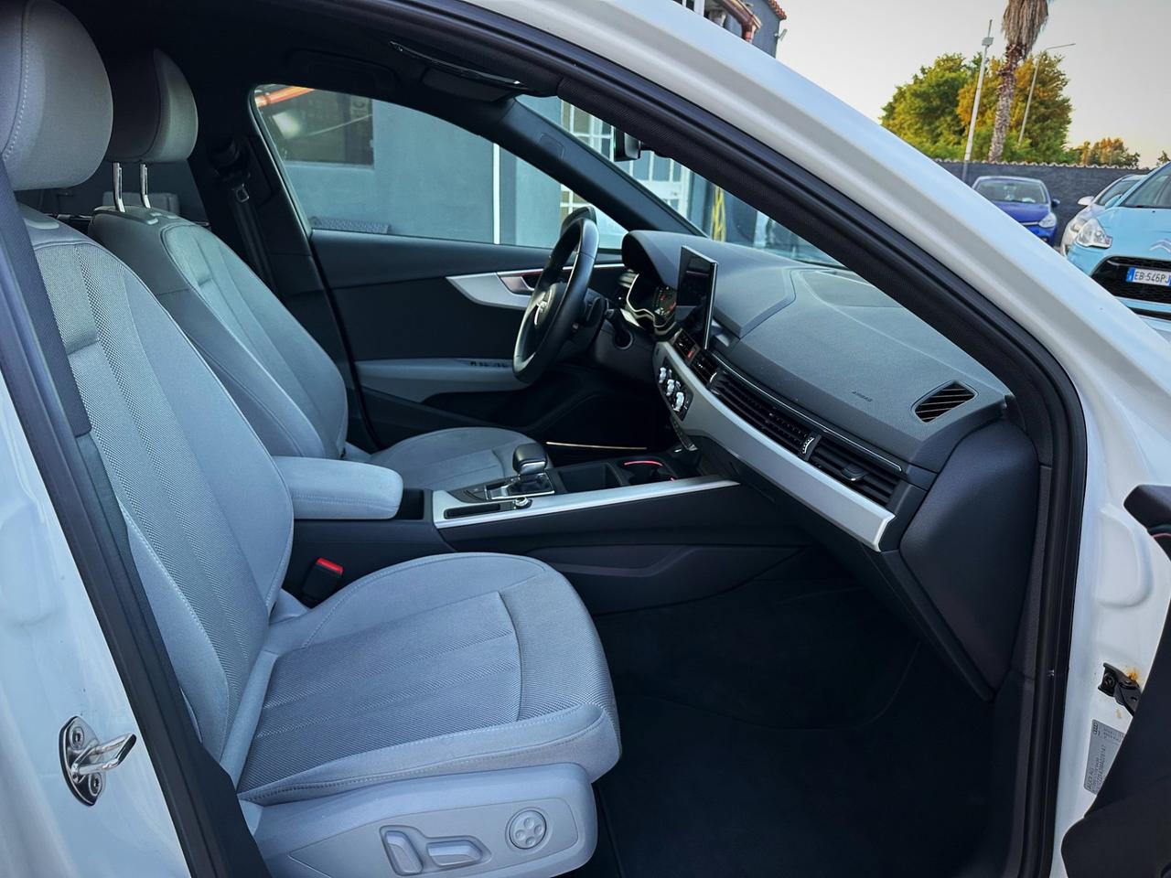 Audi A4 Avant 40 TDI S tronic Garanzia