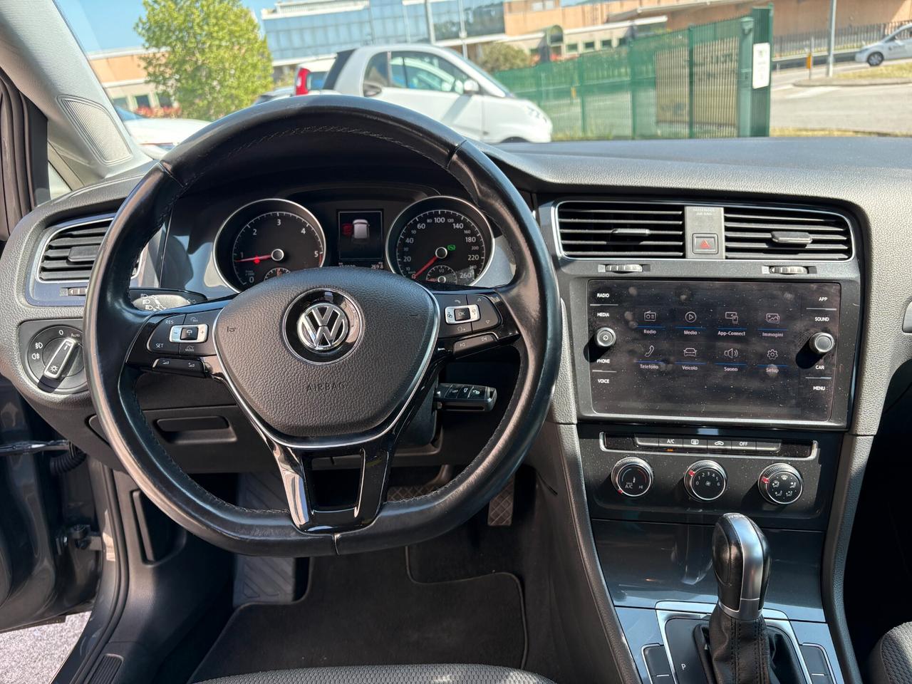 Volkswagen Golf 1.6 TDI 115CV DSG 5p. Business