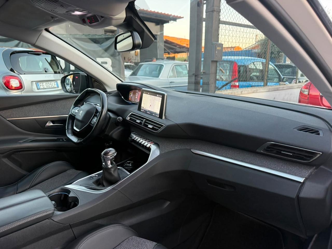 Peugeot 3008 BlueHDi 130 Euro6D - Full optional - Superprezzo
