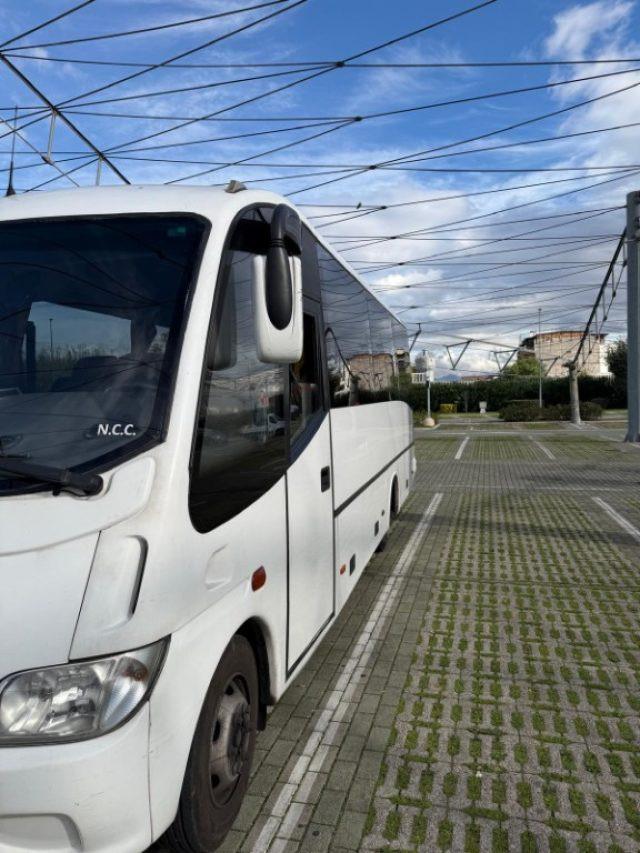 MERCEDES-BENZ LKW/TRUCKS Mercedes Benz 818 Beluga 29+1+1