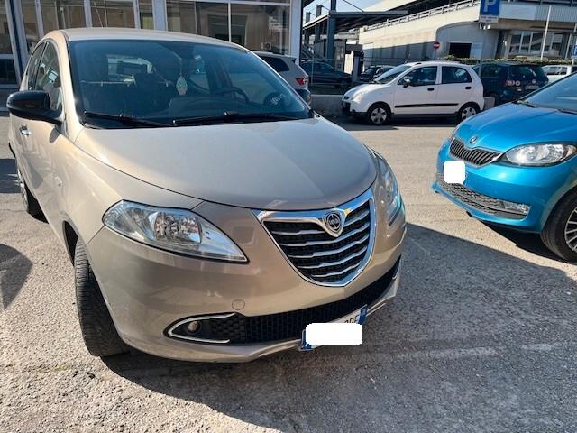 Lancia Ypsilon 1.3 MJT 16V 95 CV 5 porte S&S Gold