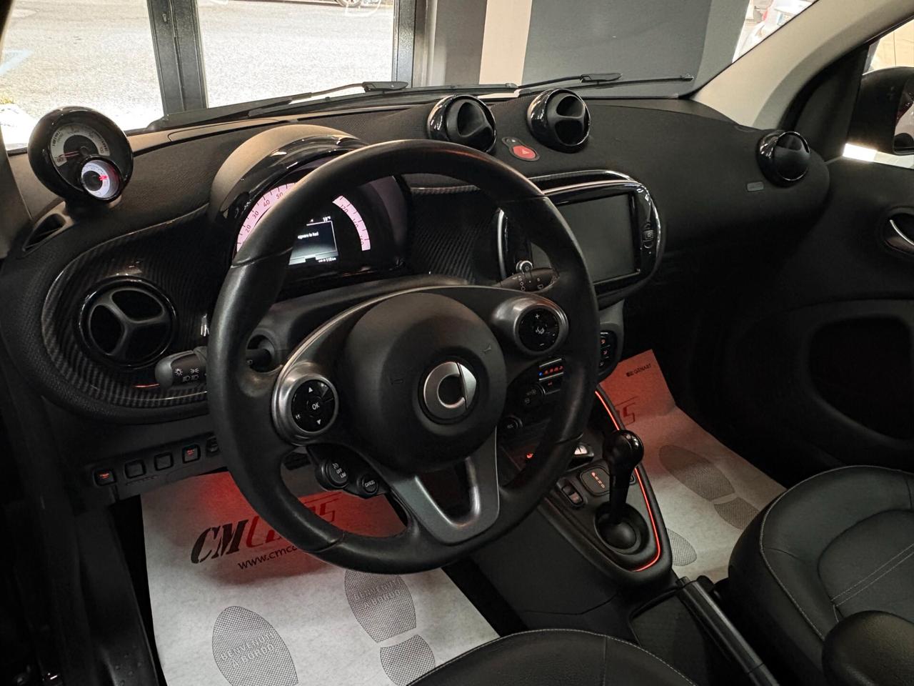 smart forTwo EQ Parisblue Prime 22kW ITALIANA