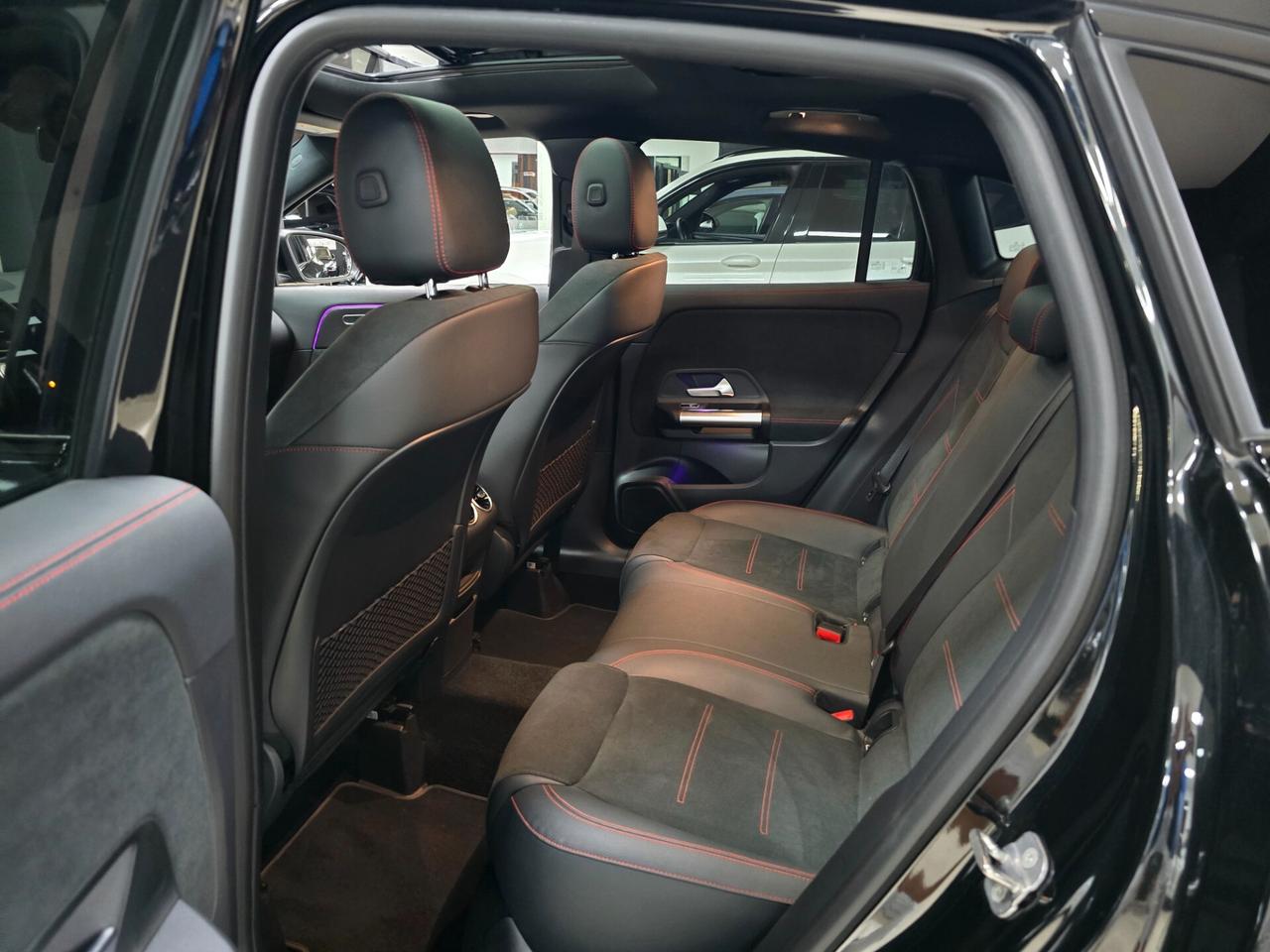 Mercedes-benz GLA 200 d Automatic Premium (Tetto panorama)