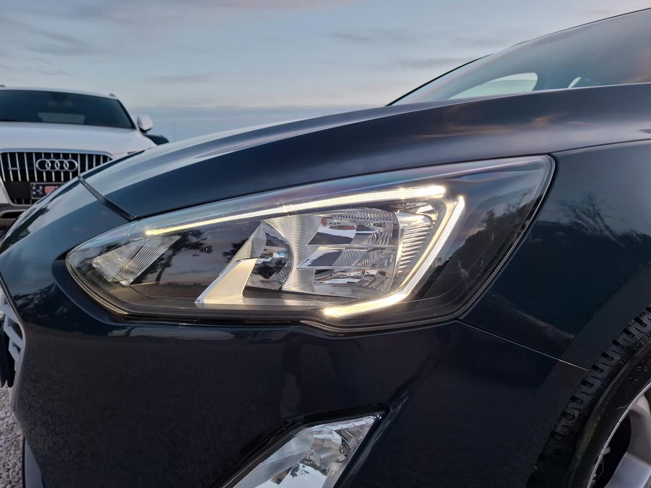 Ford Focus 1.5 TDCI 120cv SW *NAVY-LED-CAM*